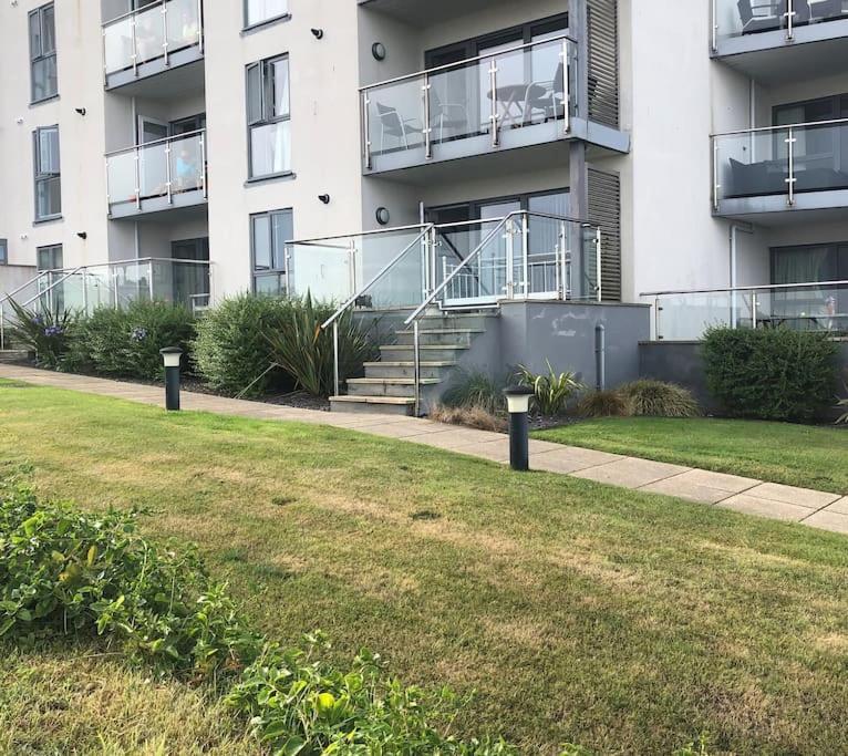 15 Ocean Gate Newquay Apartment Crantock Exterior photo